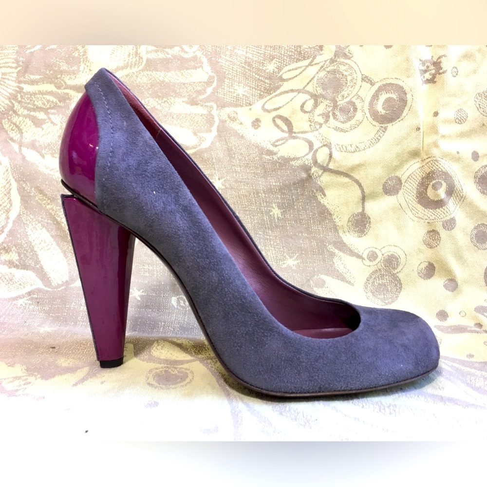 Studio Pollini grey purple suede patent leather designer heels pumps. Size 39.5
